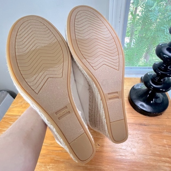 TOMS Michelle Espadrille Peep Toe Wedge - Picture 14 of 15